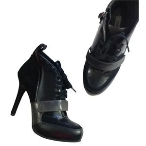 Guess Davette Black lace up booties